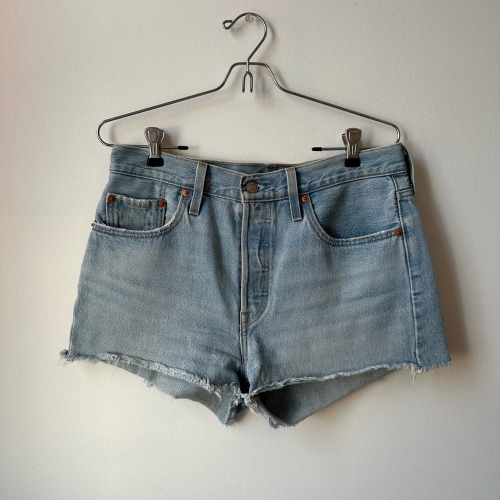 LEVIS High Waisted Button Up Shorts